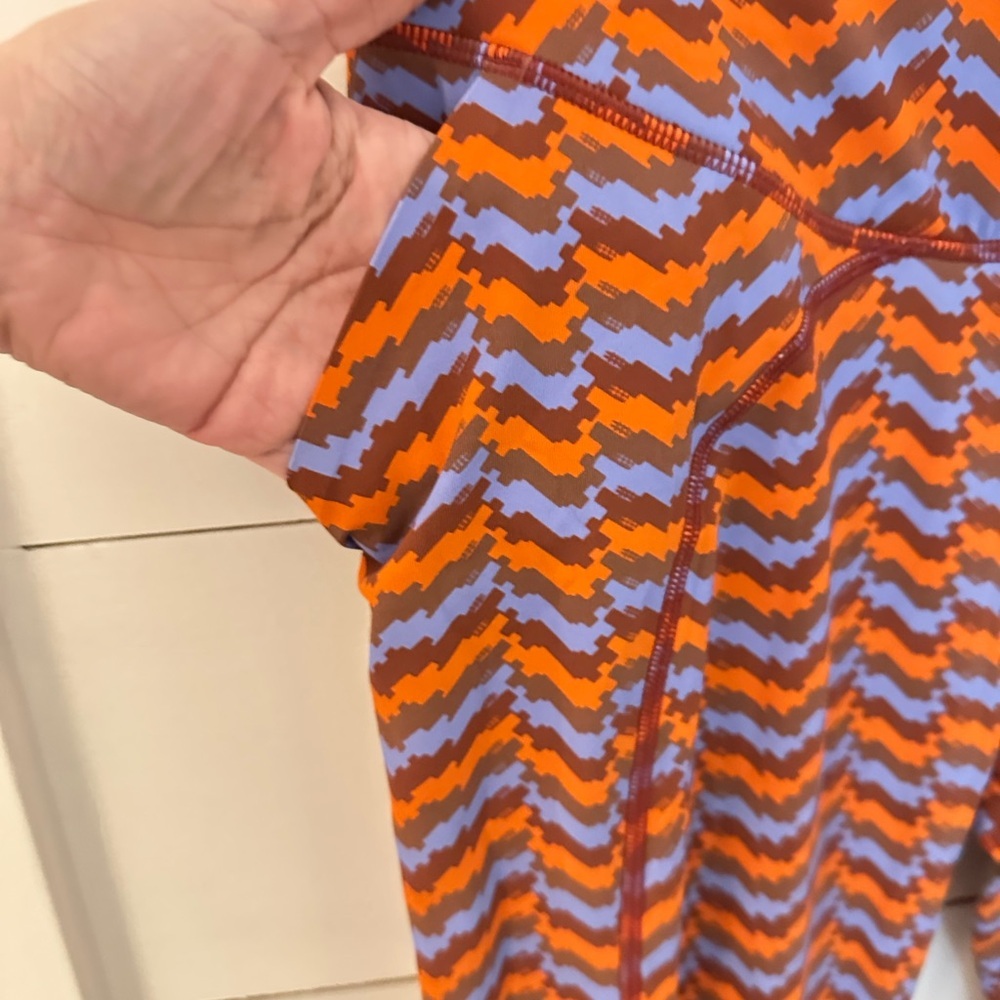JANJI L 7/8 groundworks woman pixel orange-purple camo mid-rise athletic legging - Picture 4 of 14